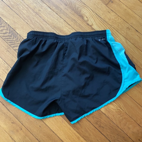 Nike Dri-Fit Running Shorts - Picture 8 of 8